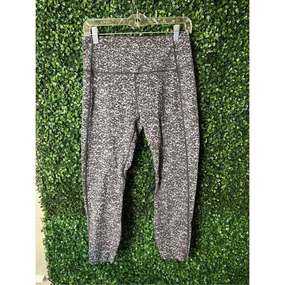 Varley Let's Go Leggings - Ebony Blue Cheetah Sz Large - Picture 1 of 5